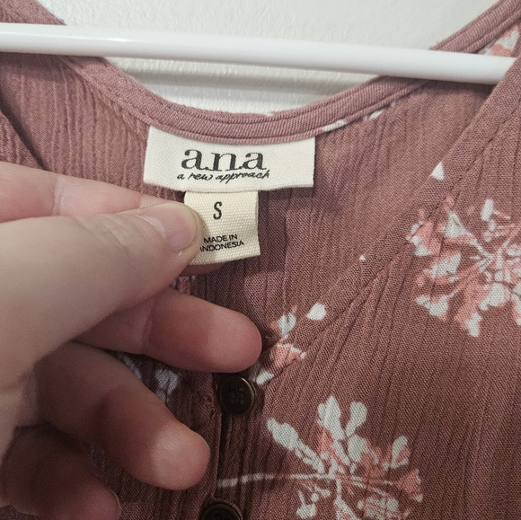 a.n.a Pink Tank Top with Tie Front and Floral Print! - Picture 2 of 5